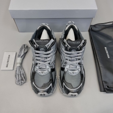 Balenciaga Sneakers